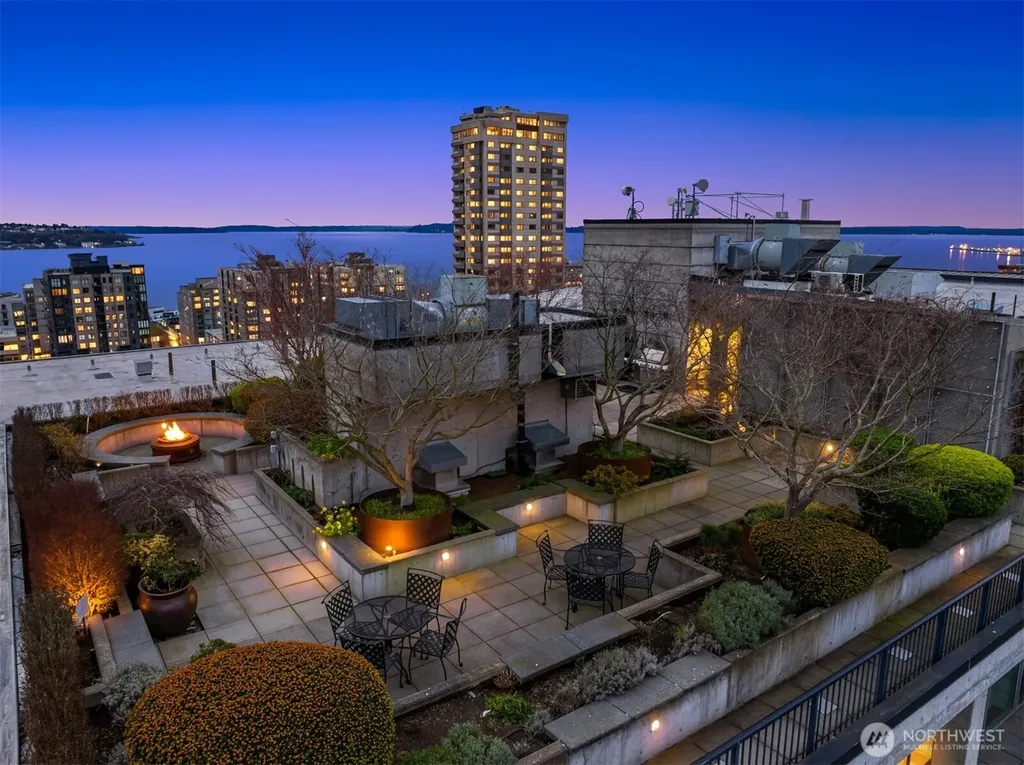 2720 3rd Avenue Seattle WA 98121