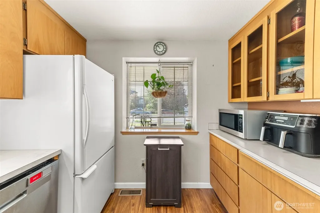 207 S 63rd Street Tacoma WA 98408