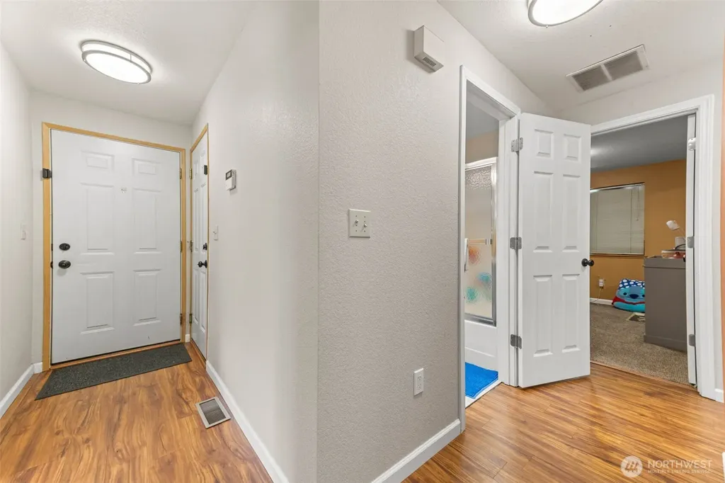 207 S 63rd Street Tacoma WA 98408