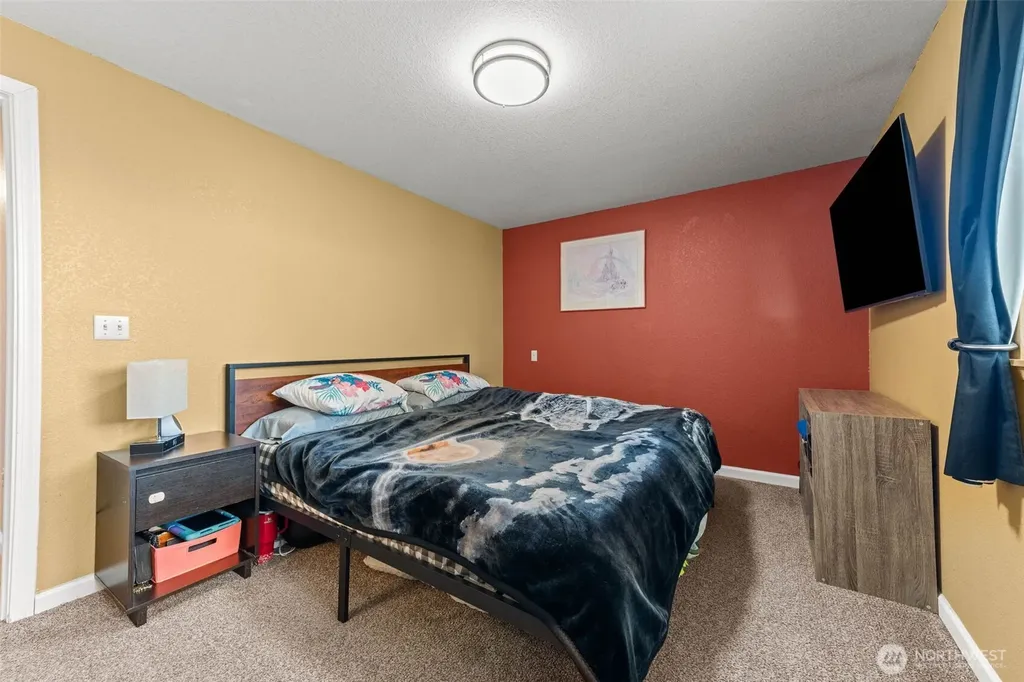 207 S 63rd Street Tacoma WA 98408