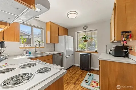207 S 63rd Street Tacoma WA 98408