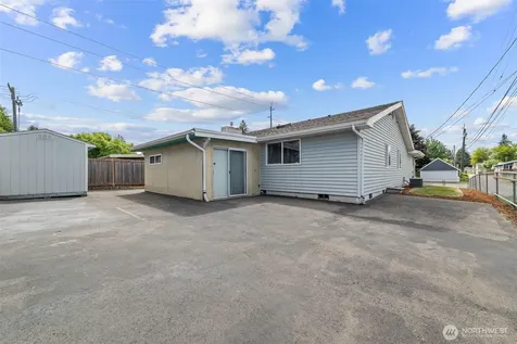 207 S 63rd Street Tacoma WA 98408