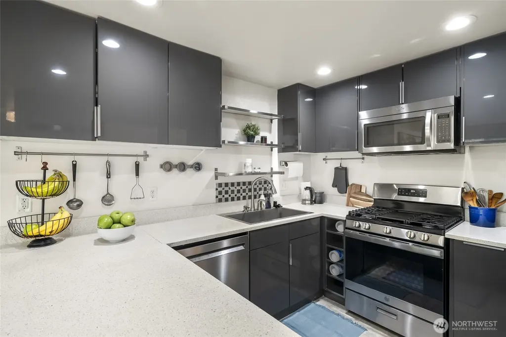 831 19th Avenue S Seattle WA 98144