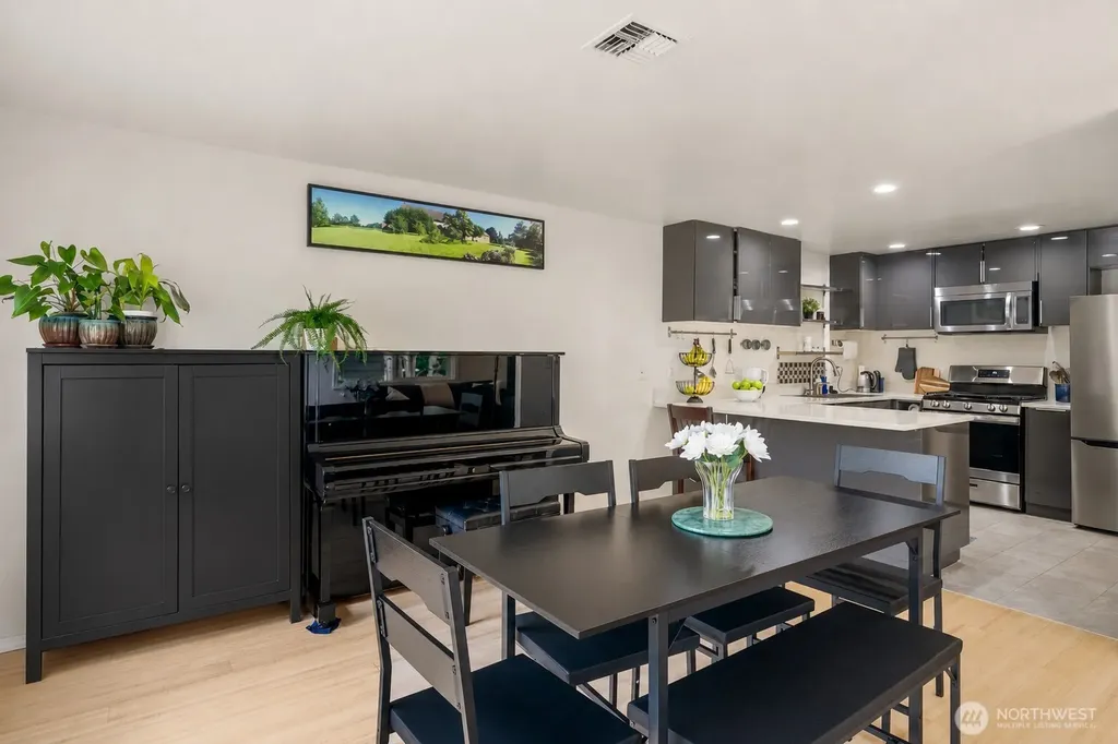 831 19th Avenue S Seattle WA 98144