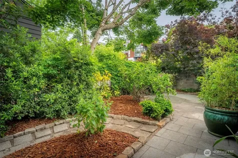 831 19th Avenue S Seattle WA 98144
