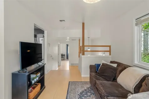 831 19th Avenue S Seattle WA 98144