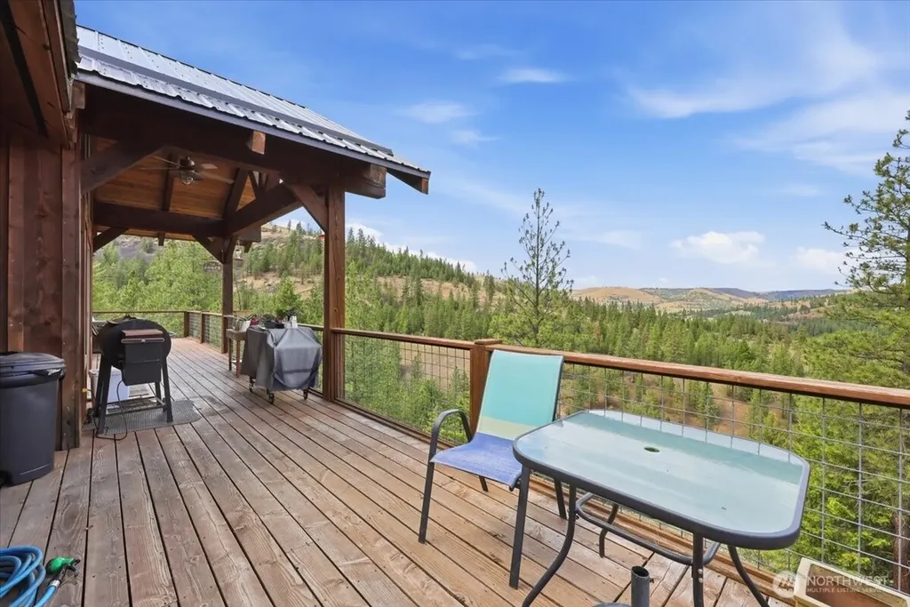 31795 Ringneck Lane East Davenport WA 99122
