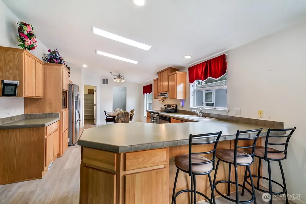 8515 State Avenue Marysville WA 98270