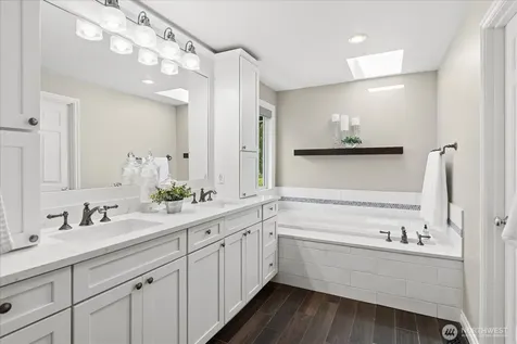 2211 238th Place NE Sammamish WA 98074