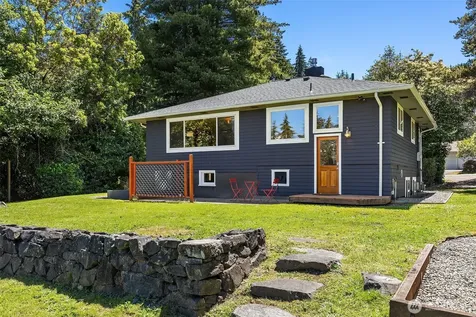 10308 SW 116th Avenue Vashon WA 98070