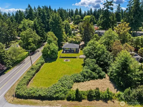 10308 SW 116th Avenue Vashon WA 98070