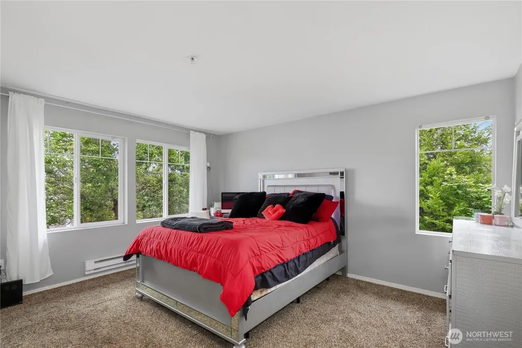 1101 63rd Street SE Auburn WA 98092