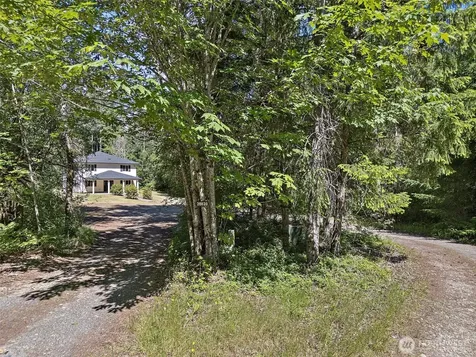 20820 127th Avenue E Graham WA 98338