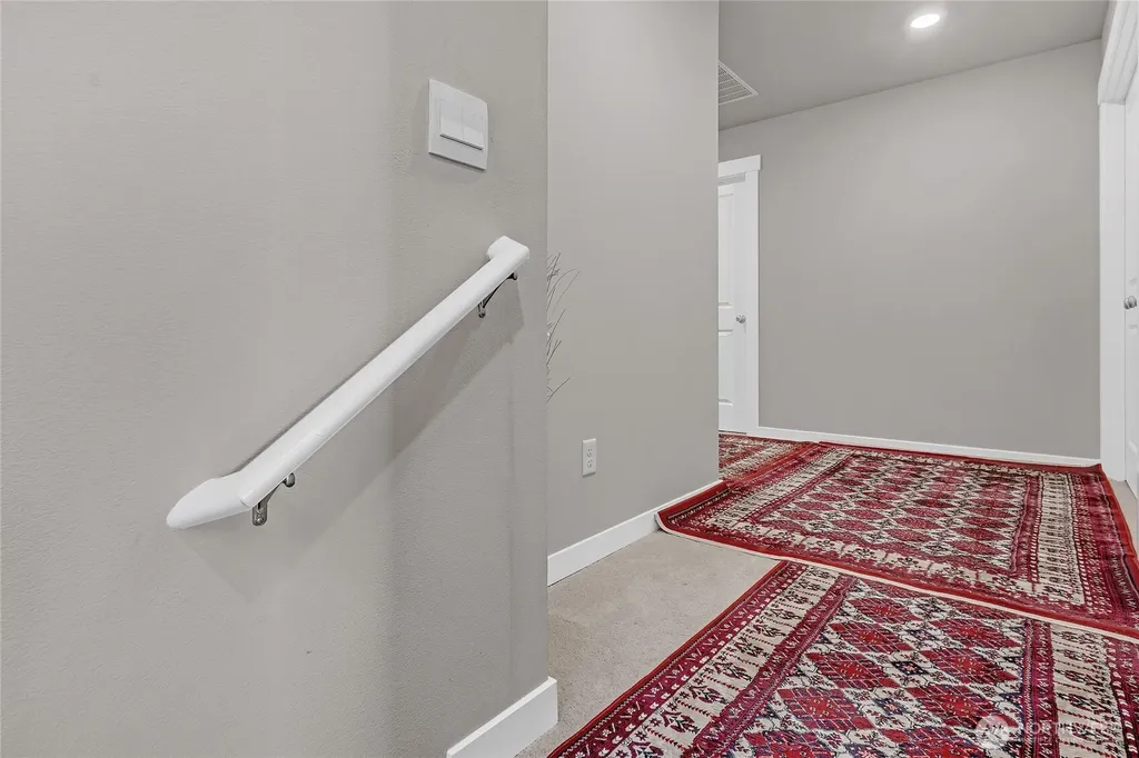 28221 33rd Place S Auburn WA 98001