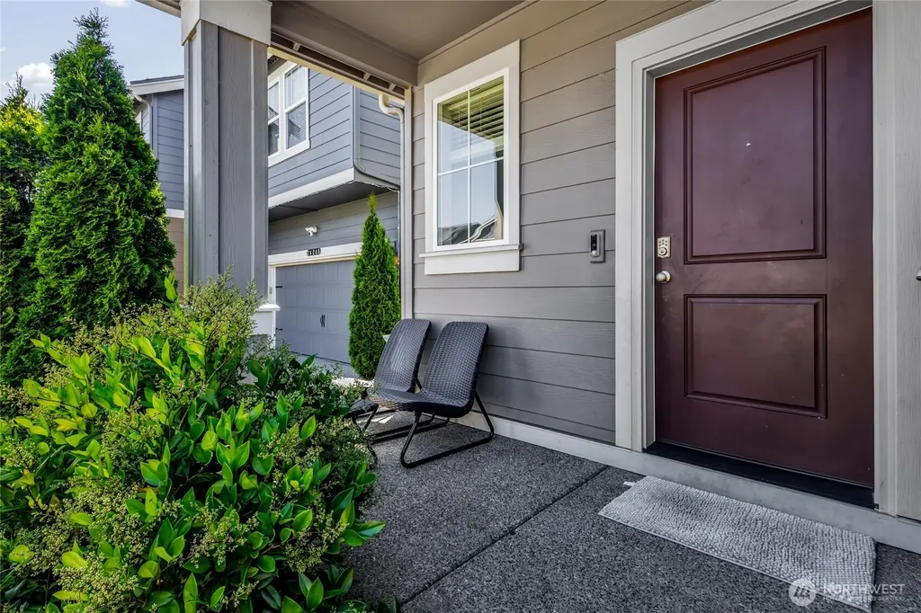28221 33rd Place S Auburn WA 98001