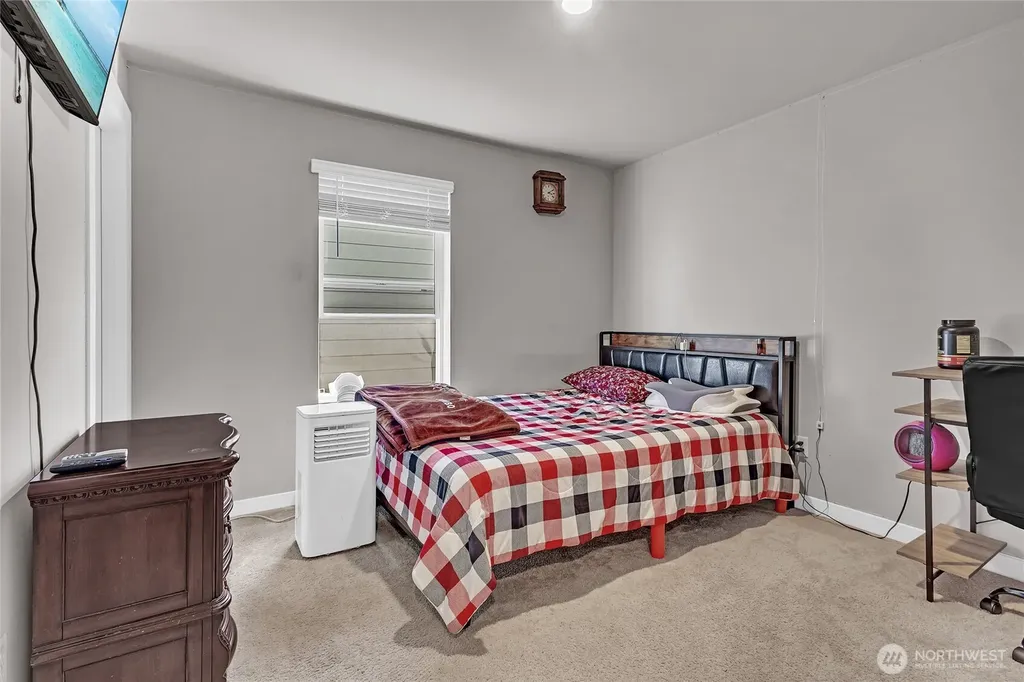 28221 33rd Place S Auburn WA 98001