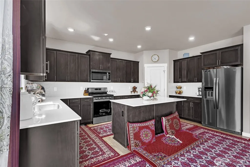 28221 33rd Place S Auburn WA 98001