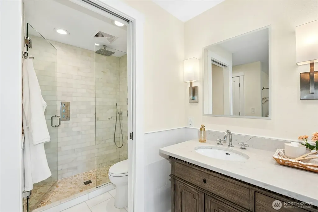 13525 62nd Avenue NE Kirkland WA 98034