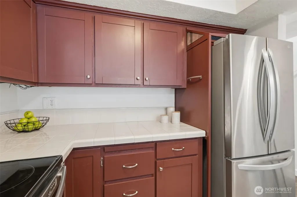 243 Shepard Way NW Bainbridge Island WA 98110