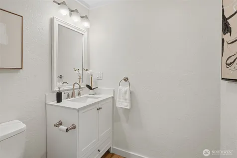 243 Shepard Way NW Bainbridge Island WA 98110
