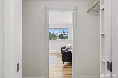 243 Shepard Way NW Bainbridge Island WA 98110