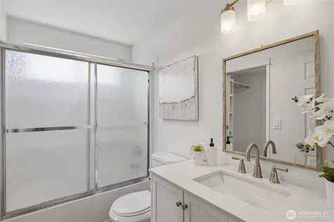 243 Shepard Way NW Bainbridge Island WA 98110