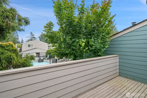 243 Shepard Way NW Bainbridge Island WA 98110