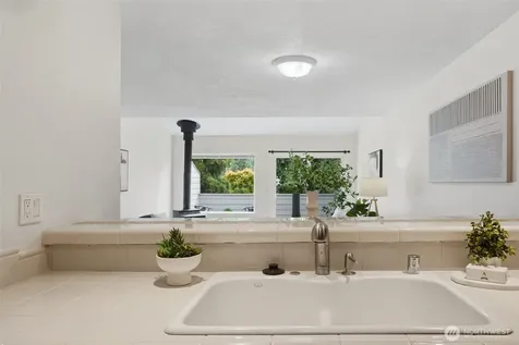 243 Shepard Way NW Bainbridge Island WA 98110