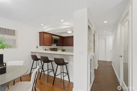 243 Shepard Way NW Bainbridge Island WA 98110