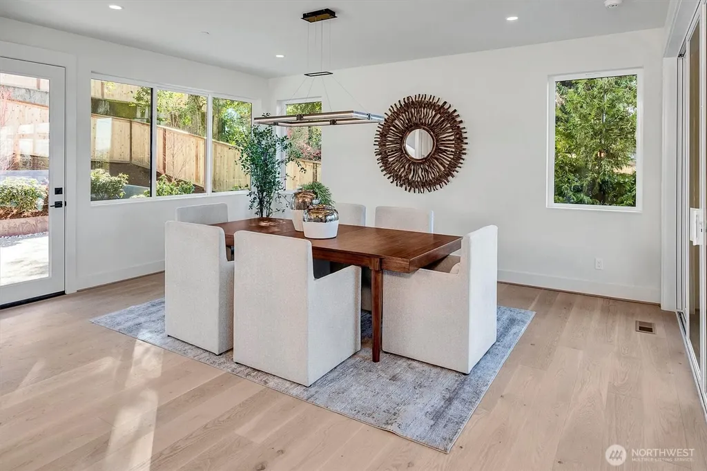 3036 67th Avenue SE Mercer Island WA 98040