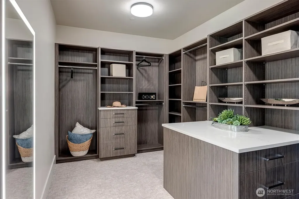 3036 67th Avenue SE Mercer Island WA 98040