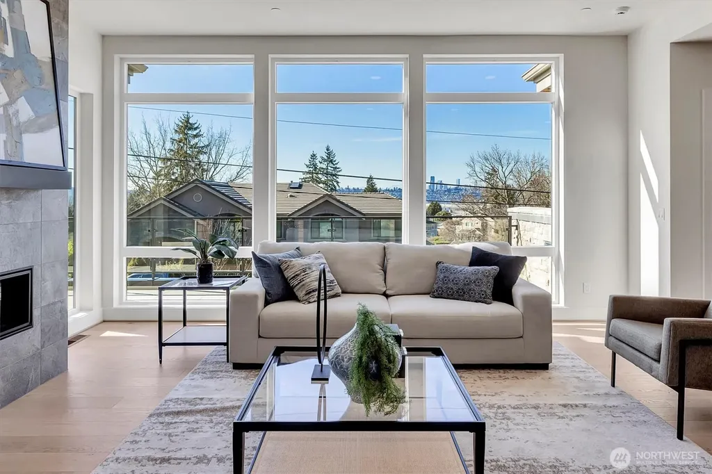 3036 67th Avenue SE Mercer Island WA 98040