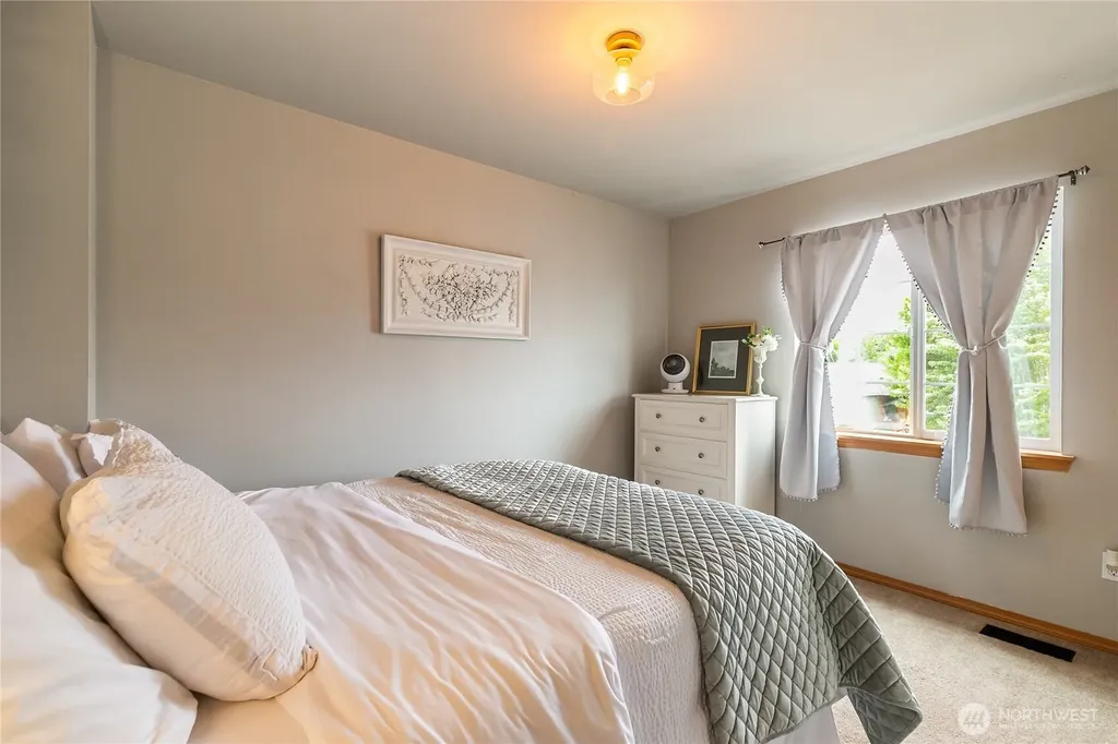 412 Allison Way Nooksack WA 98276