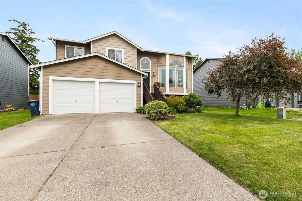 412 Allison Way Nooksack WA 98276