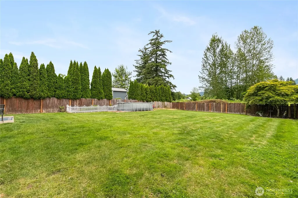 412 Allison Way Nooksack WA 98276