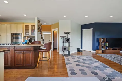 24 Empire Drive Silverlake WA 98645
