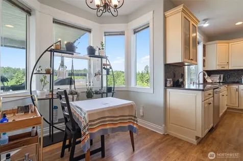 24 Empire Drive Silverlake WA 98645