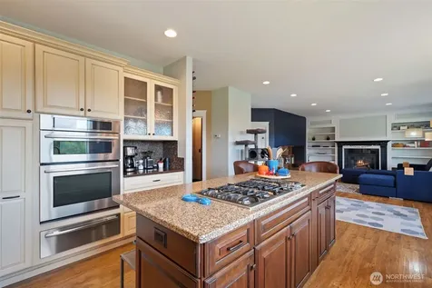 24 Empire Drive Silverlake WA 98645