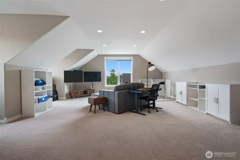 24 Empire Drive Silverlake WA 98645
