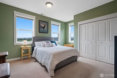 24 Empire Drive Silverlake WA 98645