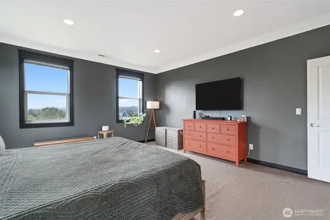 24 Empire Drive Silverlake WA 98645