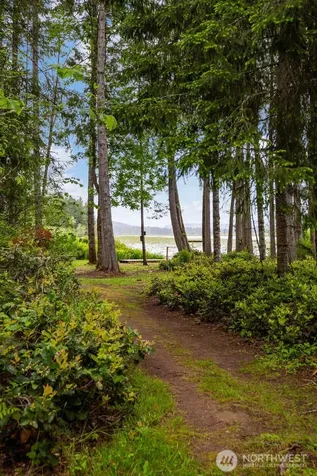 24 Empire Drive Silverlake WA 98645