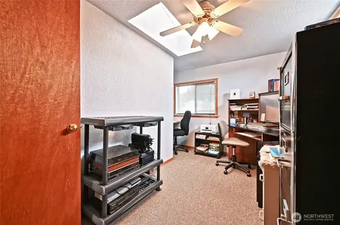 5402 S Cloverdale Street Seattle WA 98118