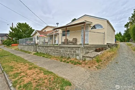 5402 S Cloverdale Street Seattle WA 98118