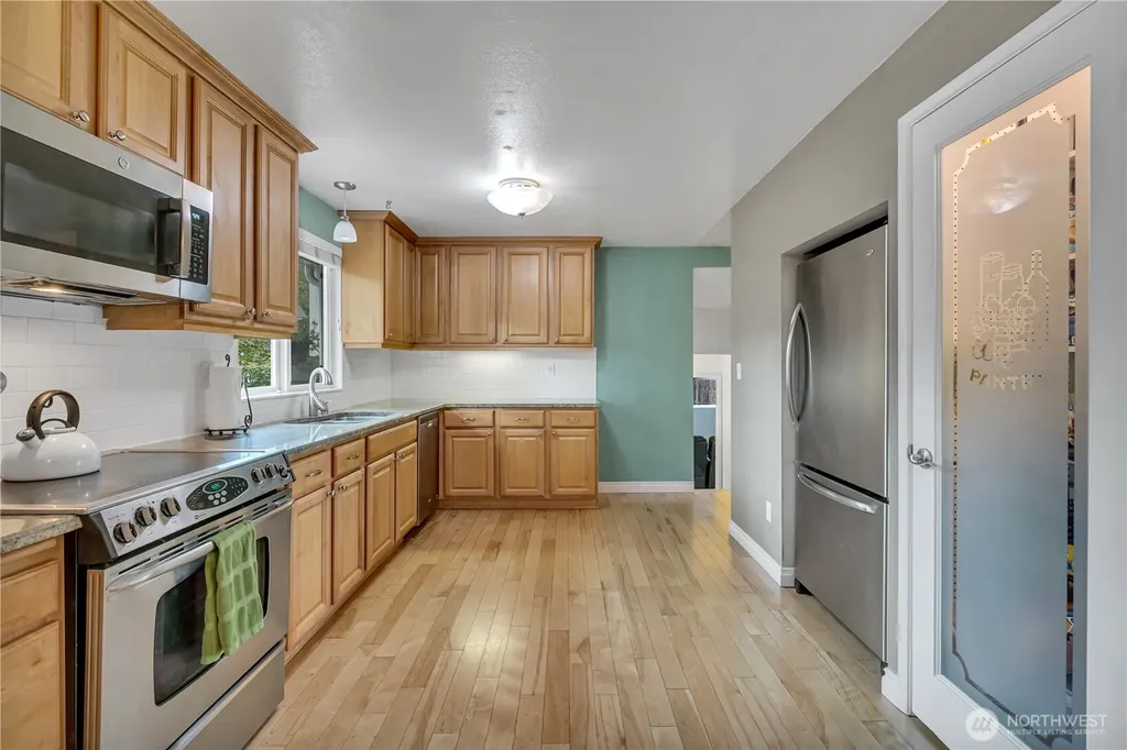 3121 SW 313th Place Federal Way WA 98023