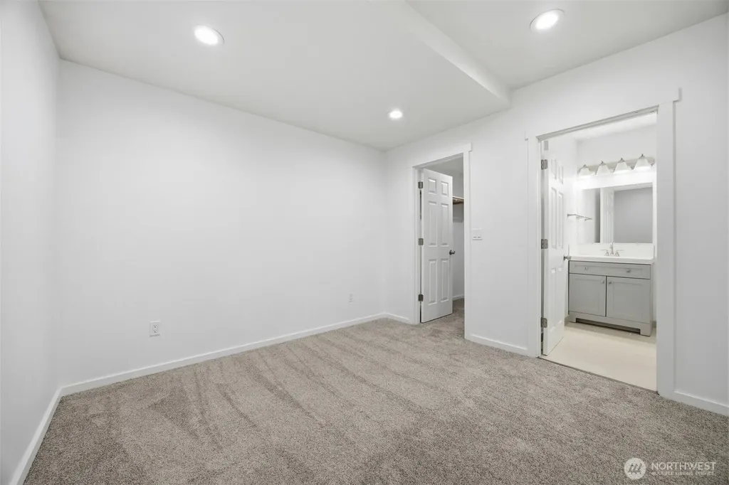921 Autumn Lane Bellingham WA 98229