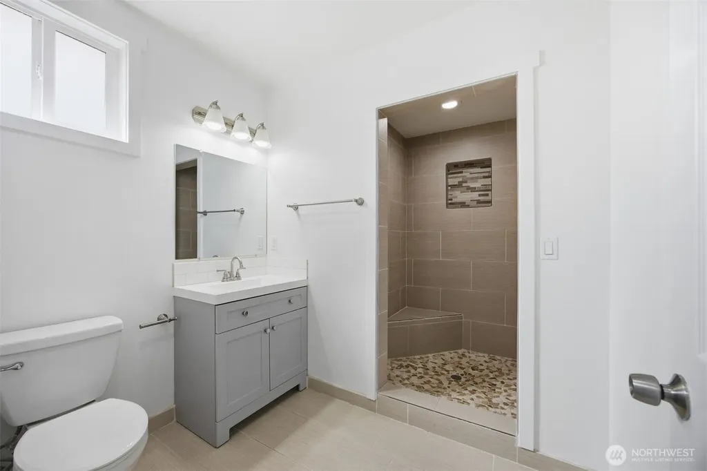 921 Autumn Lane Bellingham WA 98229