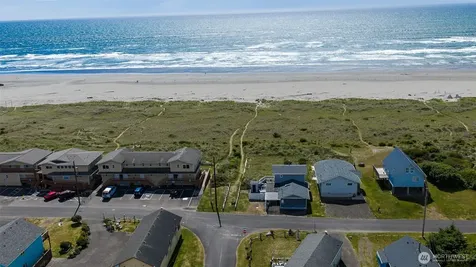 48571 Pacific Avenue Moclips WA 98571