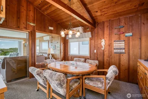 48571 Pacific Avenue Moclips WA 98571