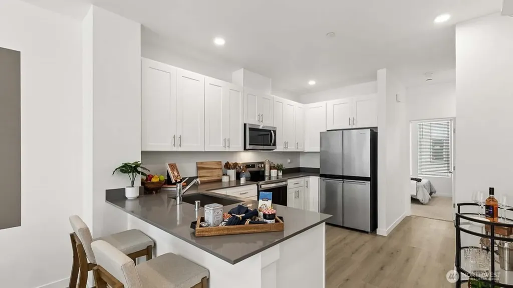 16830 20th Avenue W Lynnwood WA 98037